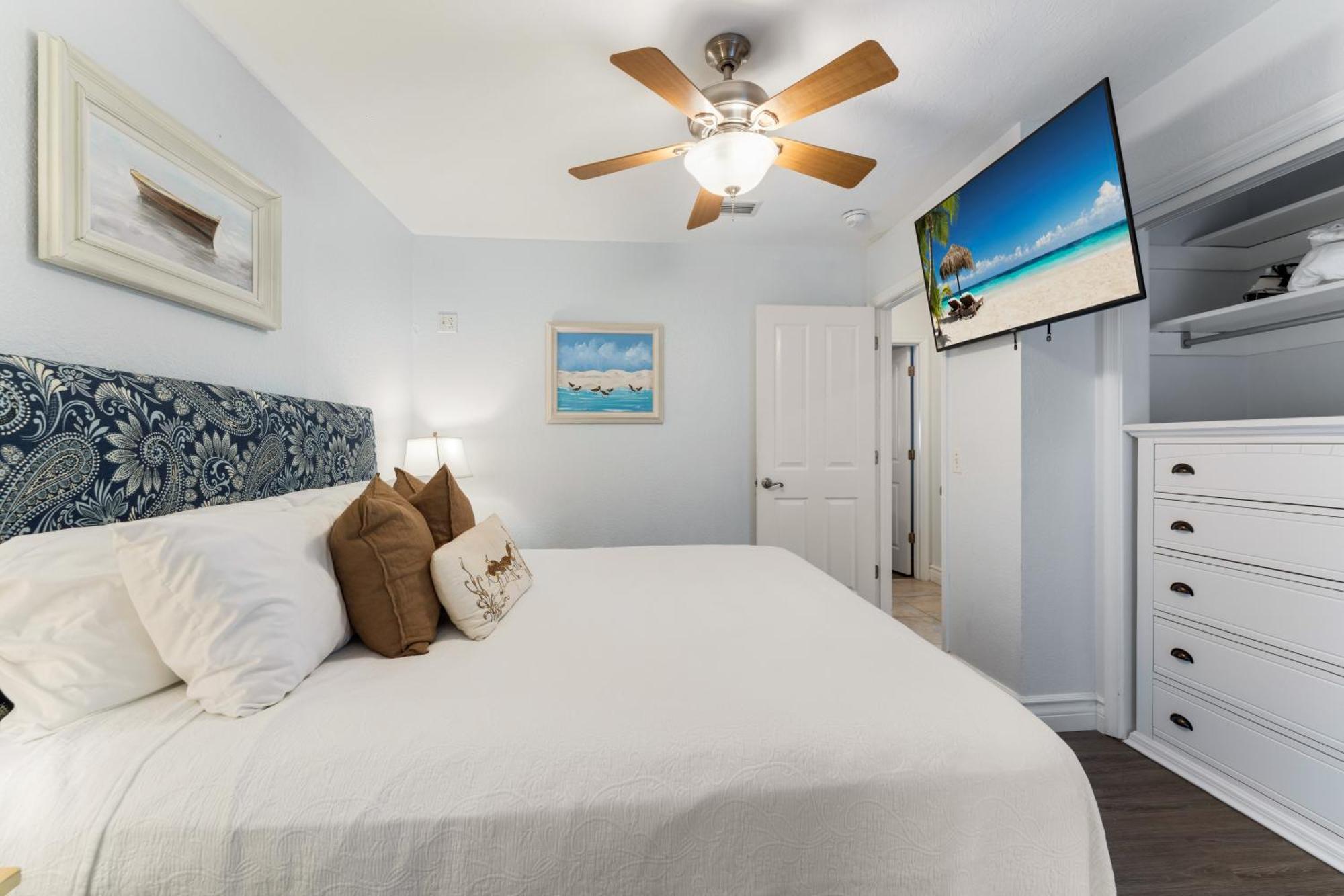 An Island Getaway At Palm Tree Villas هولمز بيتش المظهر الخارجي الصورة
