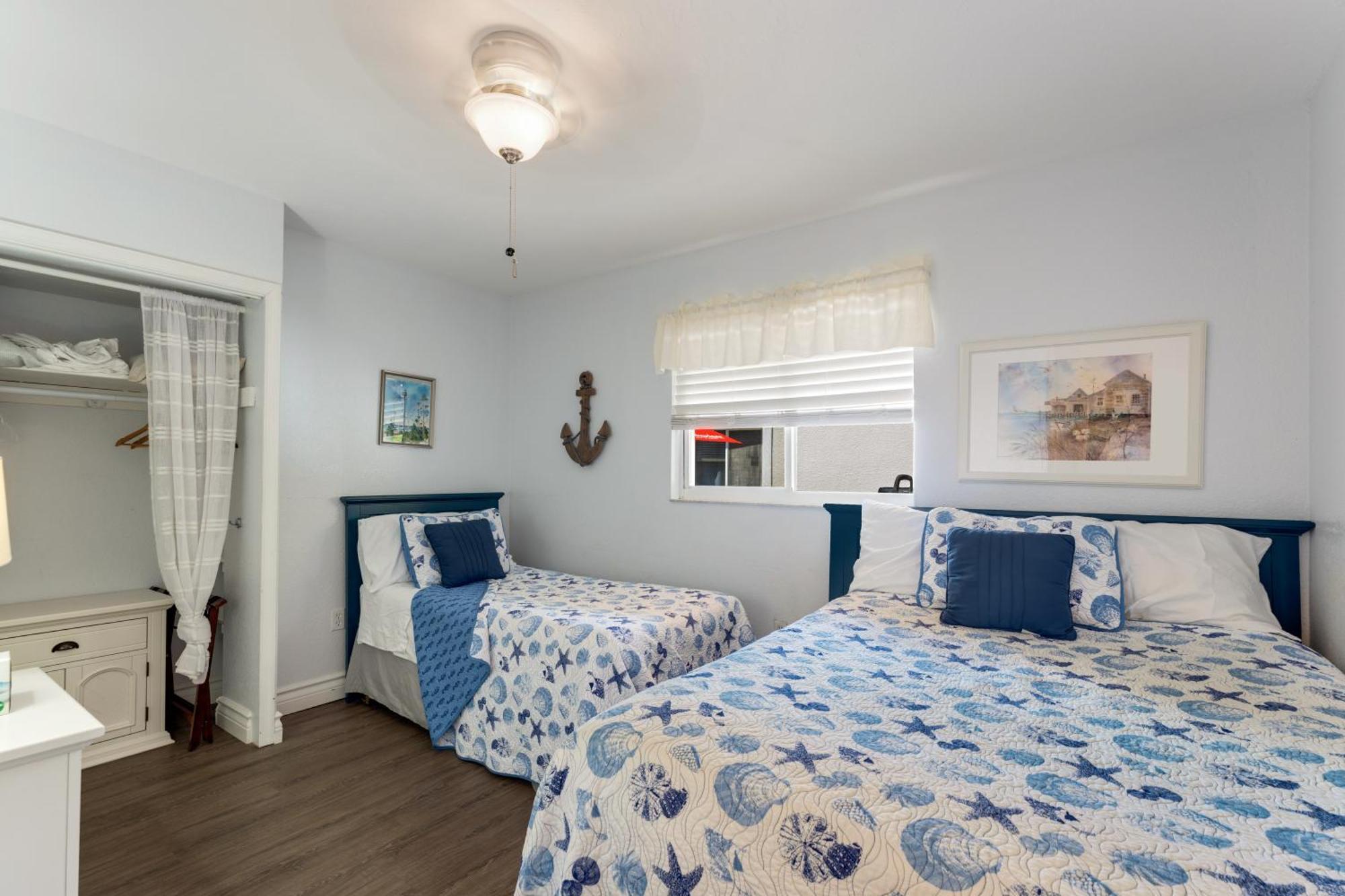 An Island Getaway At Palm Tree Villas هولمز بيتش المظهر الخارجي الصورة